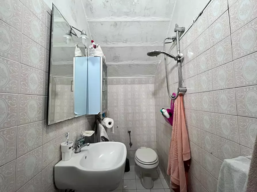 Immagine 21 di Terratetto in vendita  a Capraia E Limite