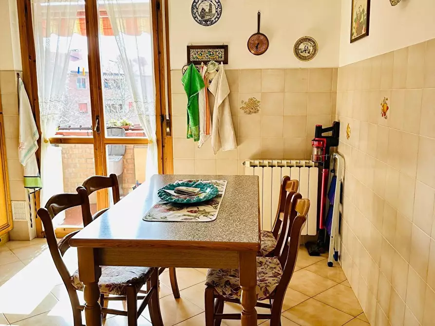 Immagine 7 di Appartamento in vendita  a Siena