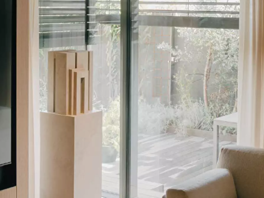 Immagine 18 di Villa in vendita  a Castelnuovo Magra