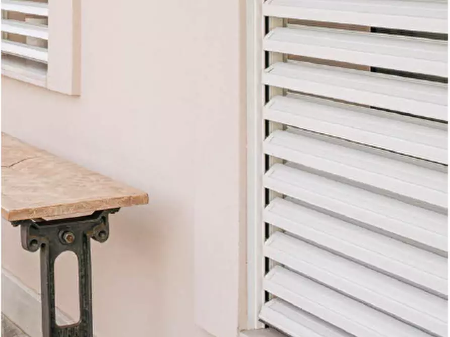 Immagine 13 di Villa in vendita  a Castelnuovo Magra