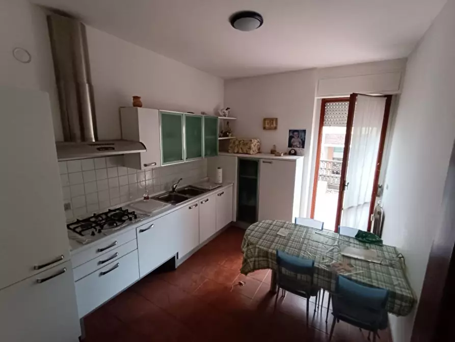 Immagine 26 di Appartamento in vendita  a Carrara