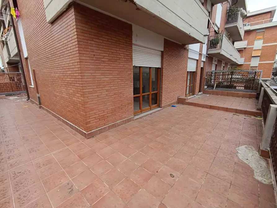 Immagine 23 di Appartamento in vendita  a Carrara