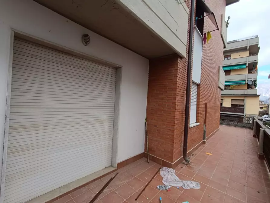 Immagine 21 di Appartamento in vendita  a Carrara