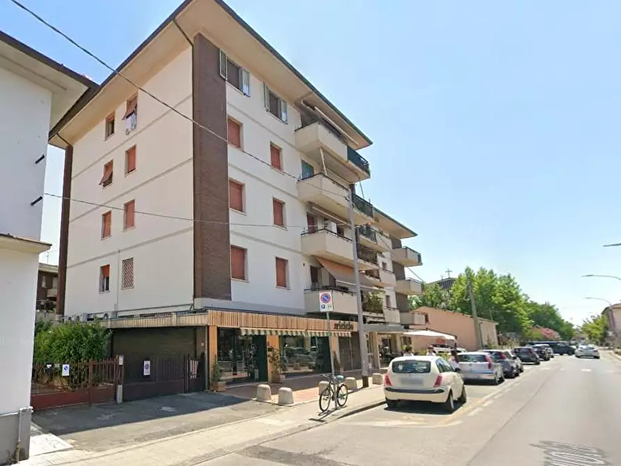 Immagine 2 di Appartamento in vendita  a Montecatini Terme