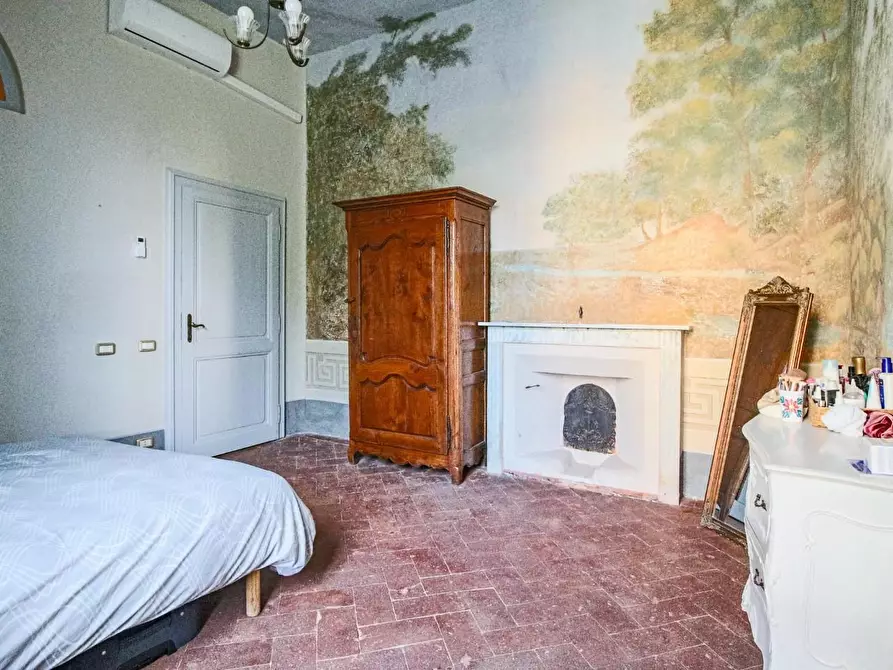 Immagine 17 di Appartamento in vendita  a Pisa