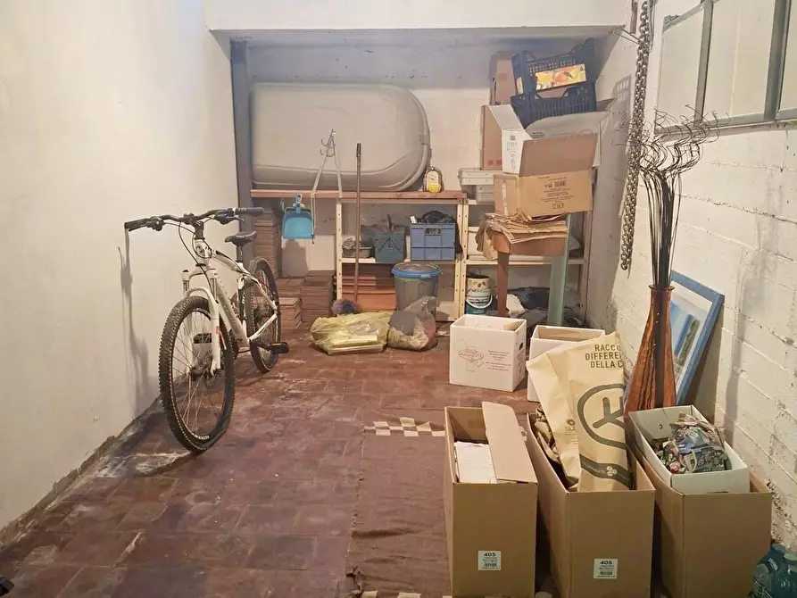 Immagine 10 di Appartamento in vendita  a Pisa