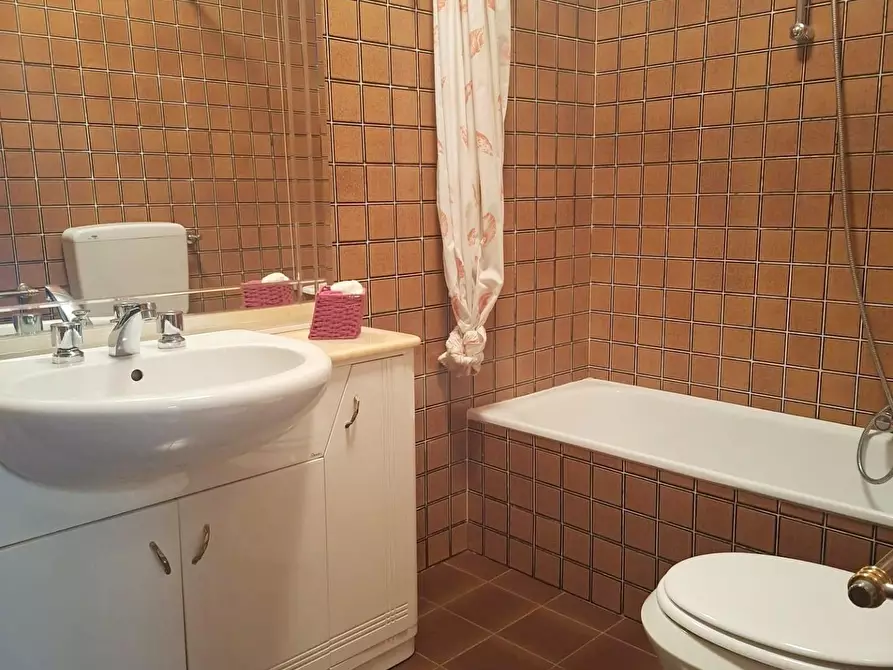 Immagine 9 di Appartamento in vendita  a Pisa