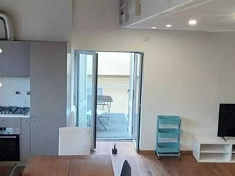 Immagine 3 di Appartamento in vendita  a Siena