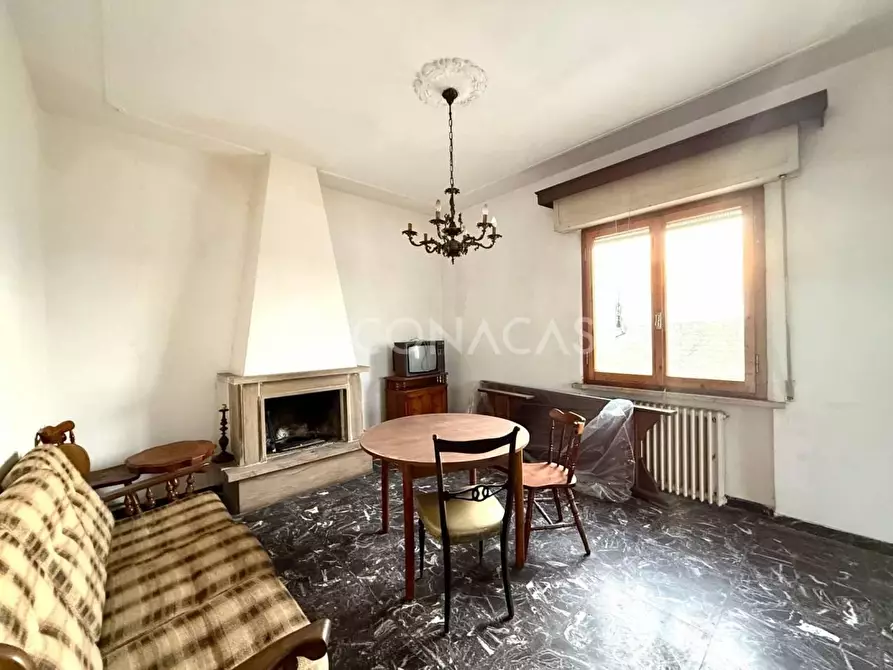 Immagine 7 di Appartamento in vendita  a Montopoli In Val D'arno