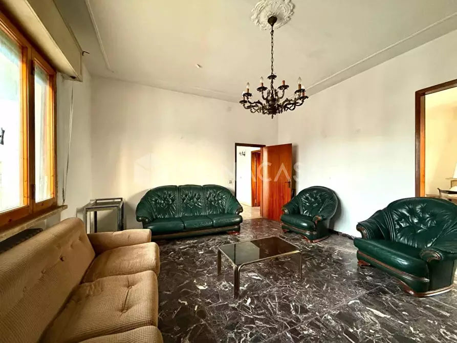 Immagine 3 di Appartamento in vendita  a Montopoli In Val D'arno