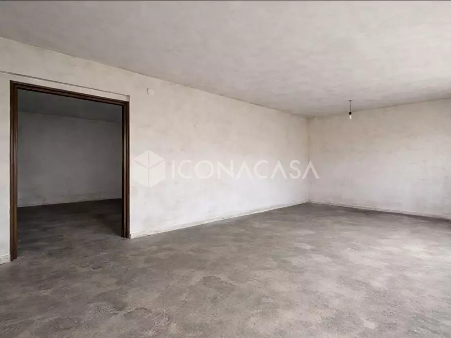 Immagine 38 di Appartamento in vendita  a Montopoli In Val D'arno