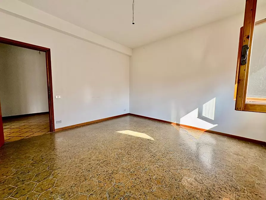 Immagine 19 di Appartamento in vendita  a Castelfiorentino