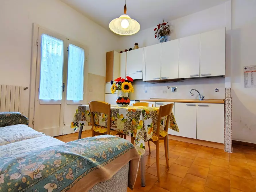 Immagine 20 di Appartamento in vendita  a Rosignano Marittimo