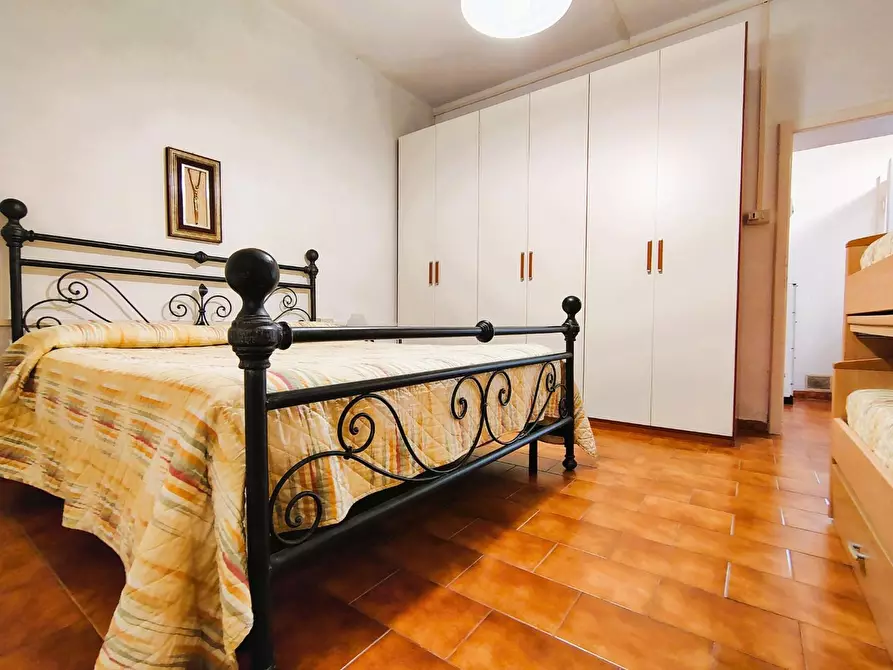 Immagine 21 di Appartamento in vendita  a Rosignano Marittimo