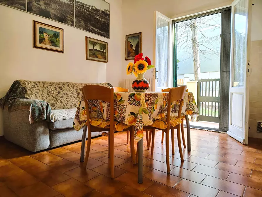 Immagine 16 di Appartamento in vendita  a Rosignano Marittimo