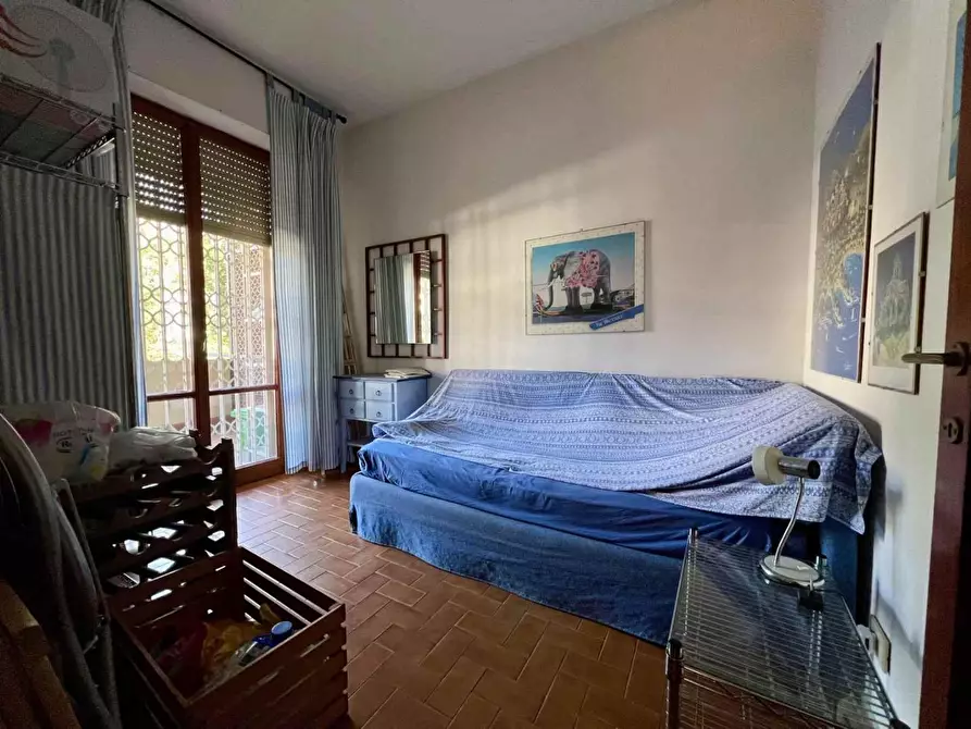 Immagine 14 di Appartamento in vendita  a Massa