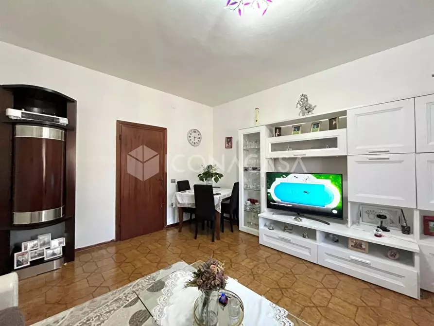 Immagine 2 di Appartamento in vendita  a Montopoli In Val D'arno