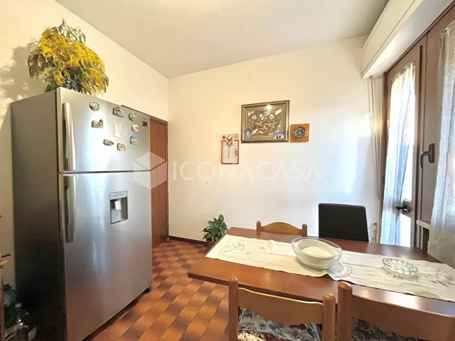 Immagine 8 di Appartamento in vendita  a Montopoli In Val D'arno