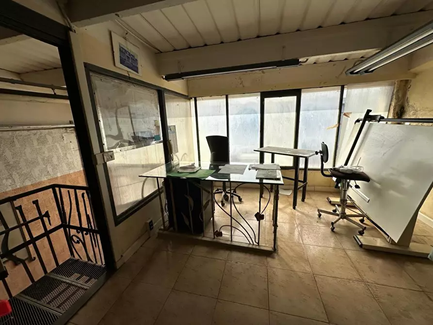 Immagine 13 di Attività artigianale in vendita  a Montespertoli