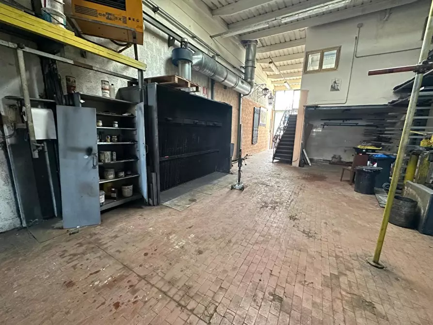 Immagine 3 di Attività artigianale in vendita  a Montespertoli