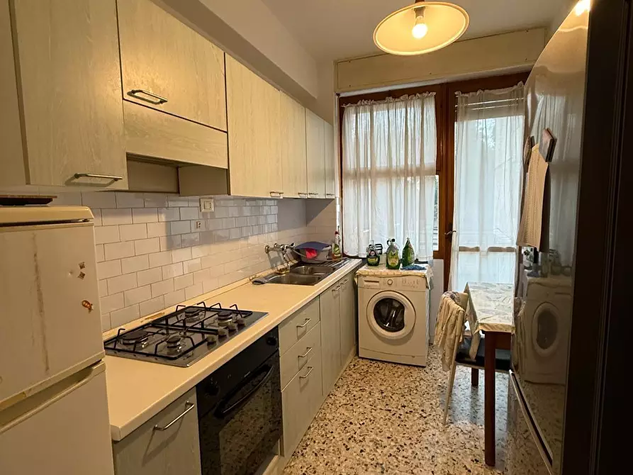 Immagine 5 di Appartamento in affitto  a Pisa