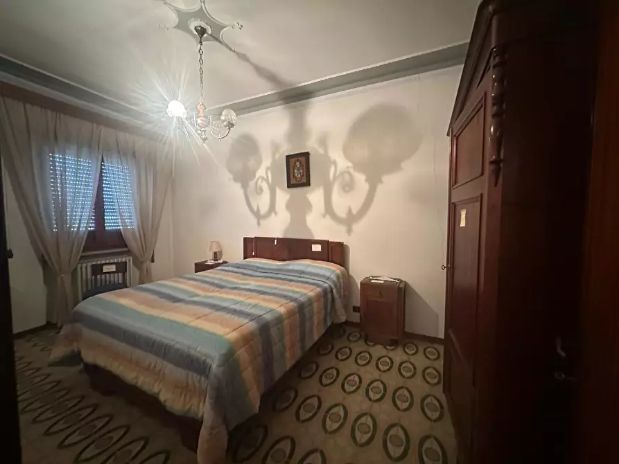 Immagine 10 di Casa bifamiliare in vendita  a Porcari