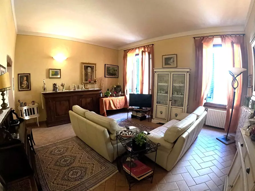 Immagine 1 di Appartamento in vendita  a Poggibonsi