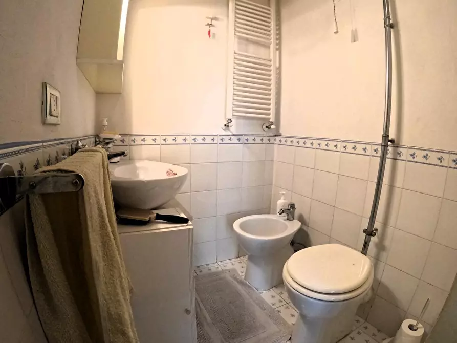 Immagine 11 di Appartamento in vendita  a Poggibonsi