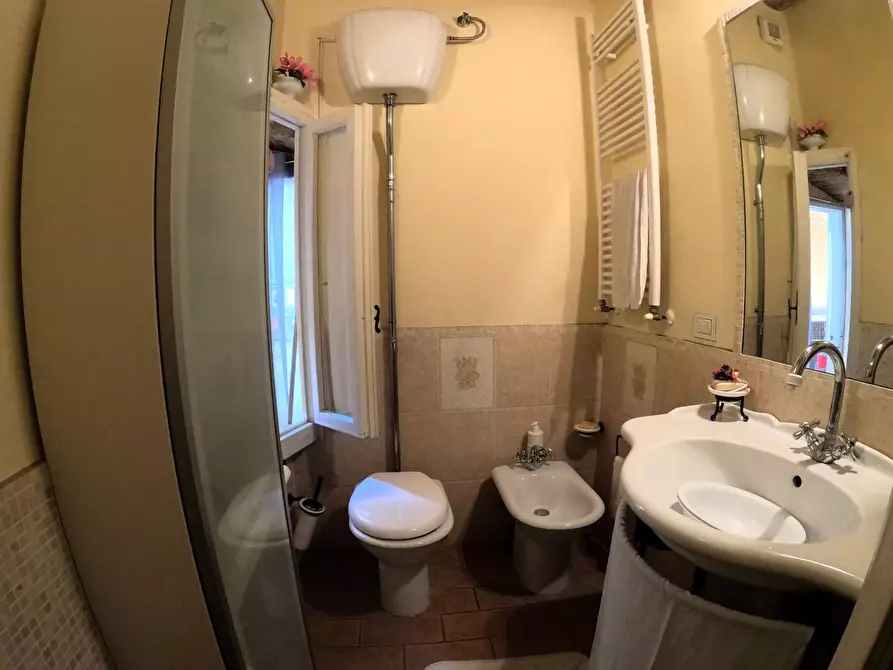 Immagine 15 di Appartamento in vendita  a Poggibonsi