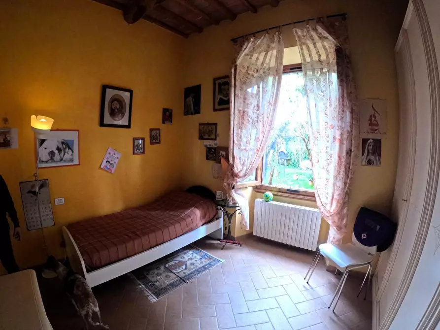 Immagine 13 di Appartamento in vendita  a Poggibonsi