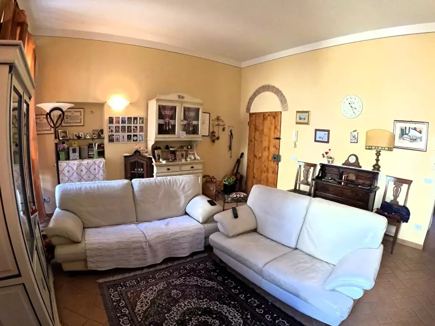 Immagine 3 di Appartamento in vendita  a Poggibonsi