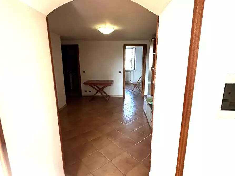 Immagine 2 di Porzione di casa in vendita  a Castelnuovo Magra