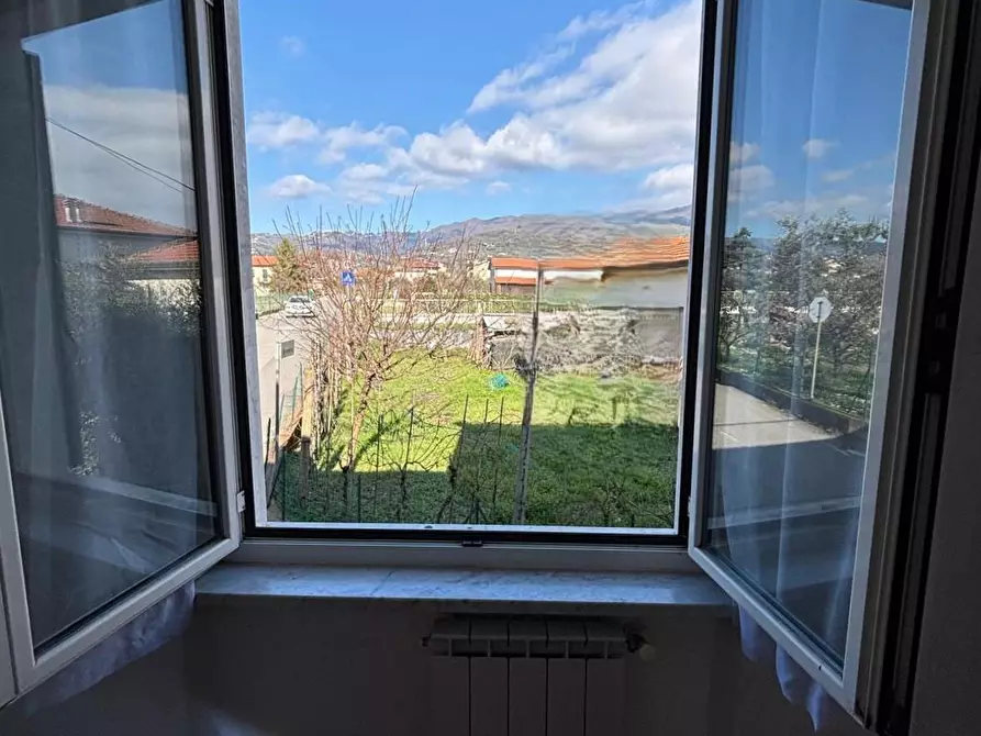 Immagine 21 di Porzione di casa in vendita  a Castelnuovo Magra