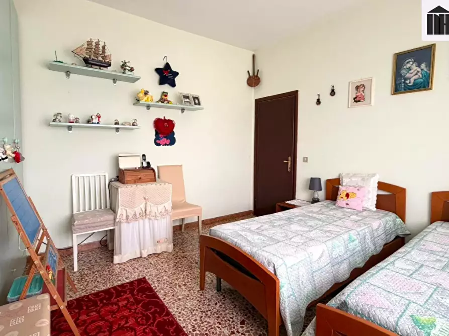 Immagine 20 di Appartamento in vendita  a Santa Croce Sull'arno