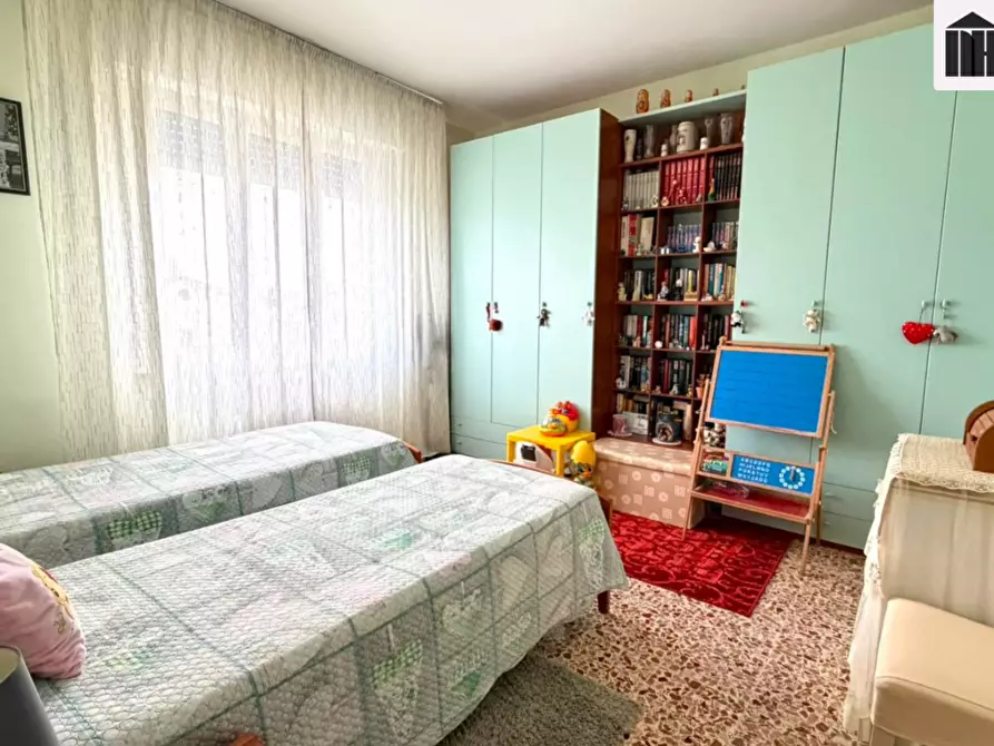 Immagine 19 di Appartamento in vendita  a Santa Croce Sull'arno