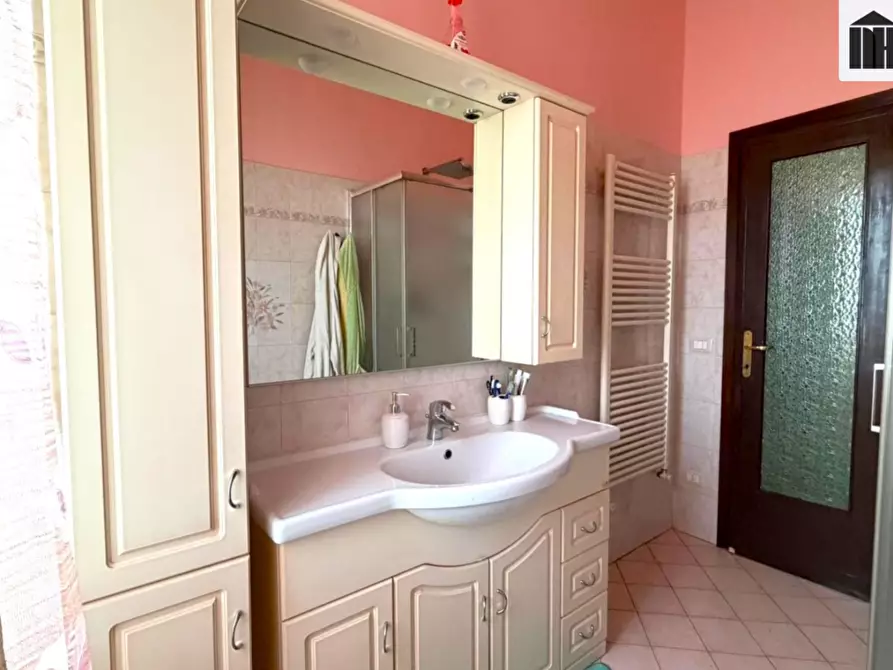 Immagine 16 di Appartamento in vendita  a Santa Croce Sull'arno