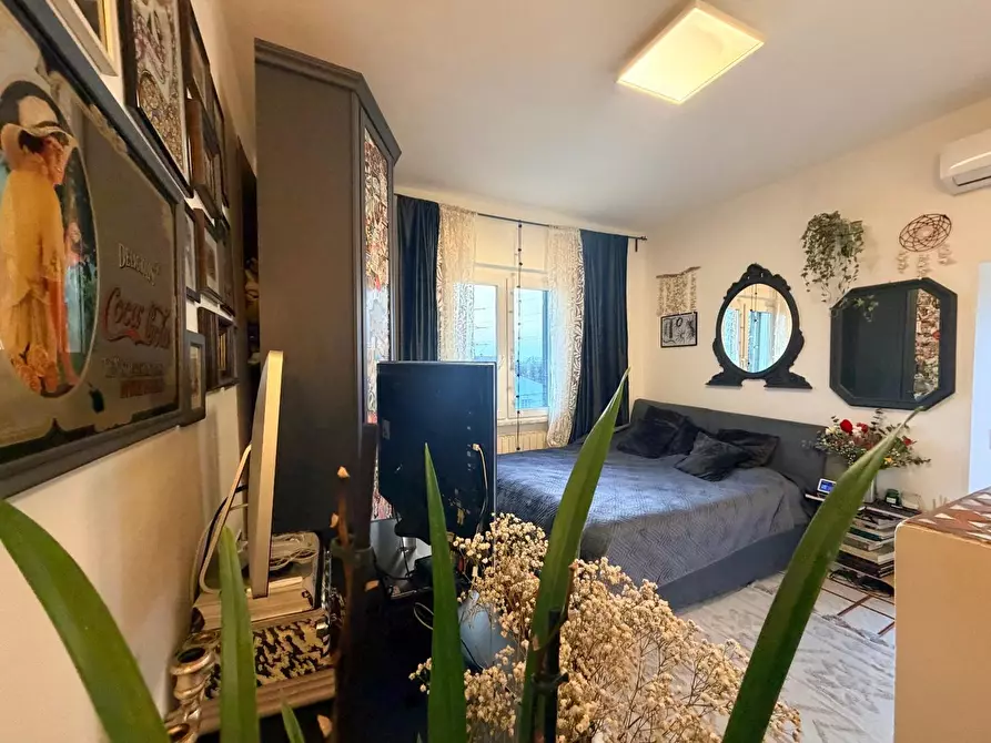 Immagine 14 di Appartamento in vendita  a Massa