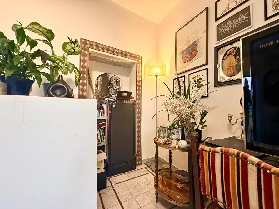 Immagine 12 di Appartamento in vendita  a Massa