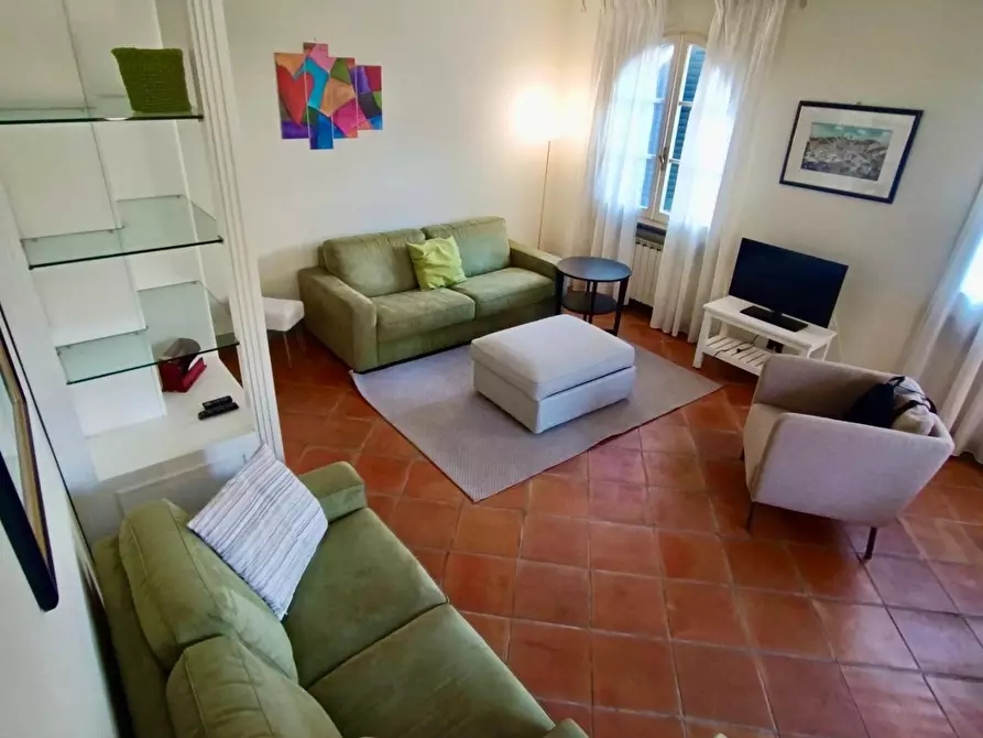 Immagine 8 di Villetta a schiera in affitto  a Montignoso