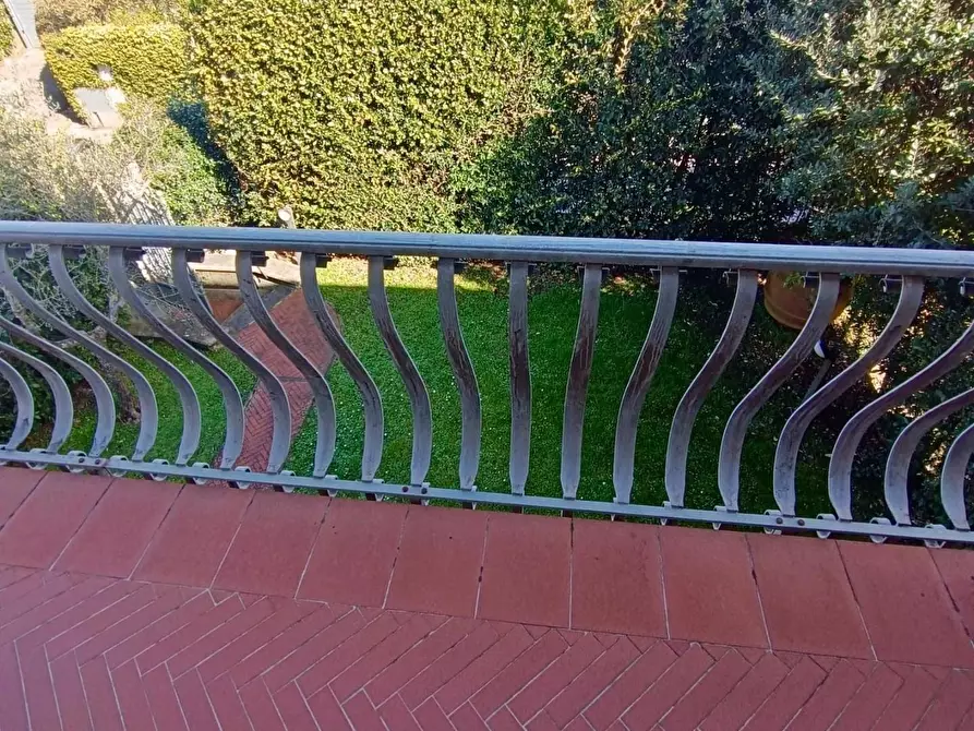 Immagine 39 di Villetta a schiera in affitto  a Montignoso