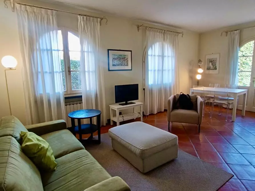 Immagine 12 di Villetta a schiera in affitto  a Montignoso