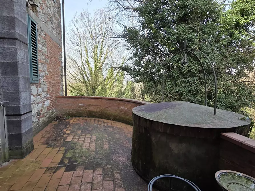 Immagine 37 di Terratetto in vendita  a Capannori