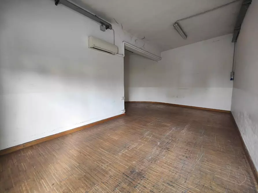 Immagine 19 di Capannone industriale in vendita  a Santa Croce Sull'arno