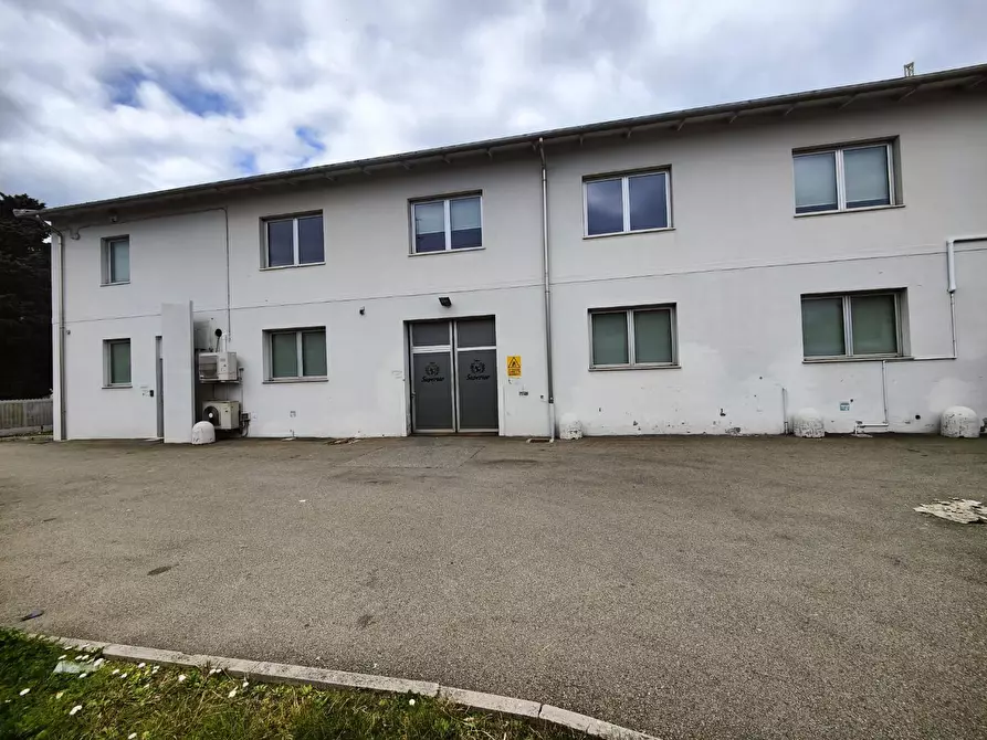 Immagine 24 di Capannone industriale in vendita  a Santa Croce Sull'arno