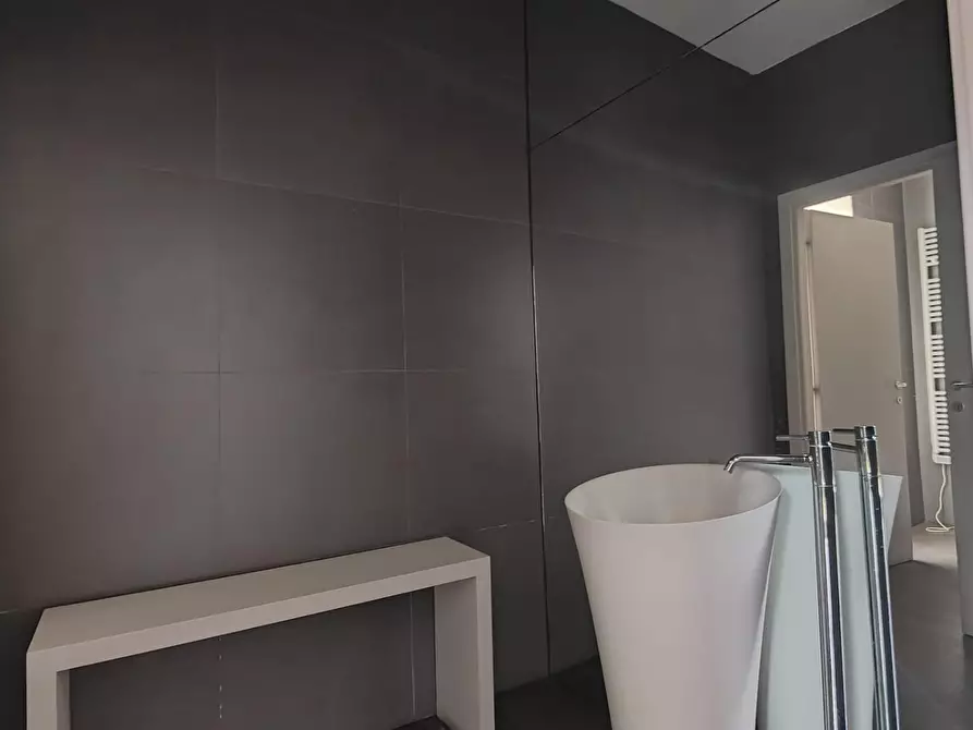 Immagine 12 di Capannone industriale in vendita  a Santa Croce Sull'arno