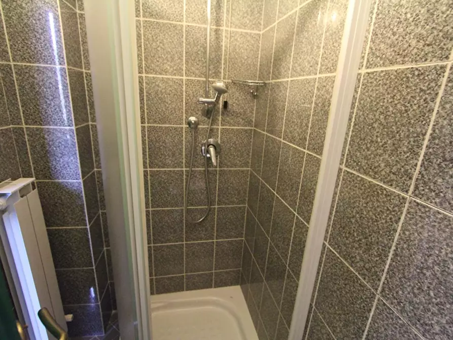 Immagine 13 di Albergo/B&B/Residence in vendita  a Pignone