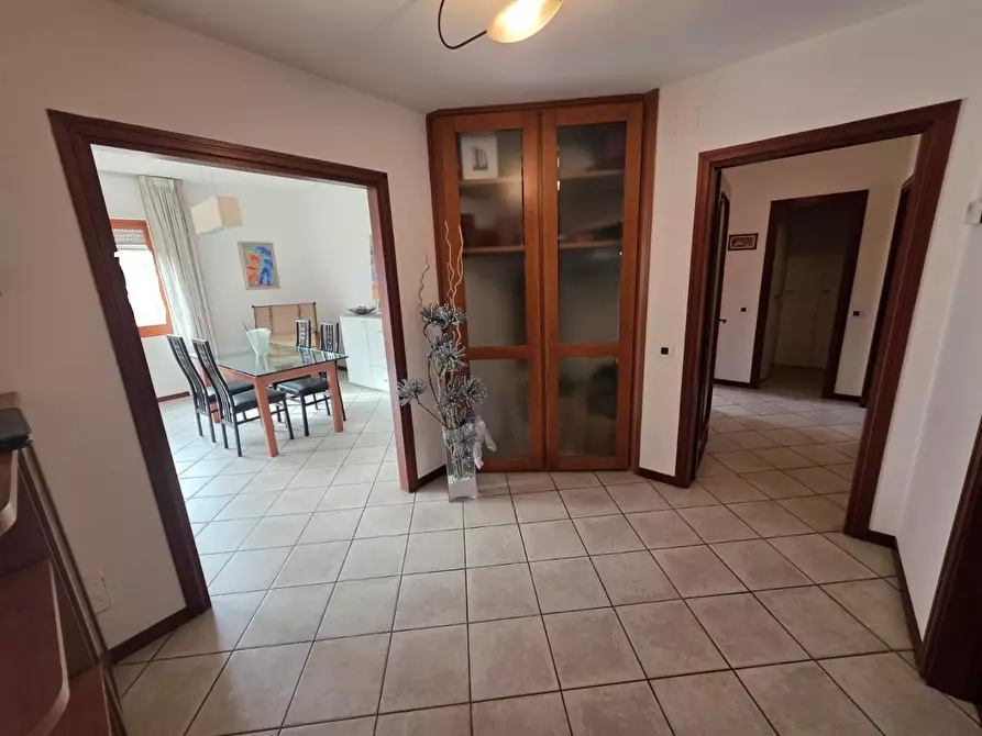 Immagine 8 di Appartamento in vendita  a Pontedera