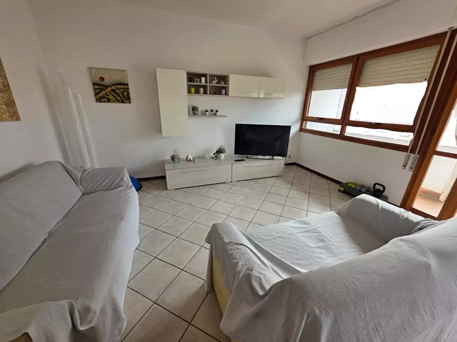 Immagine 2 di Appartamento in vendita  a Pontedera