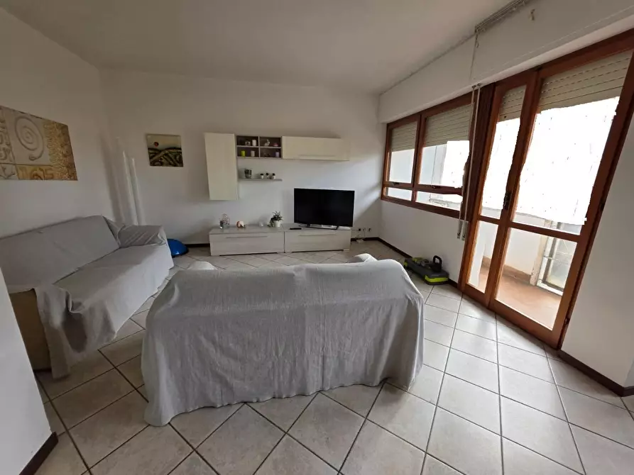 Immagine 1 di Appartamento in vendita  a Pontedera