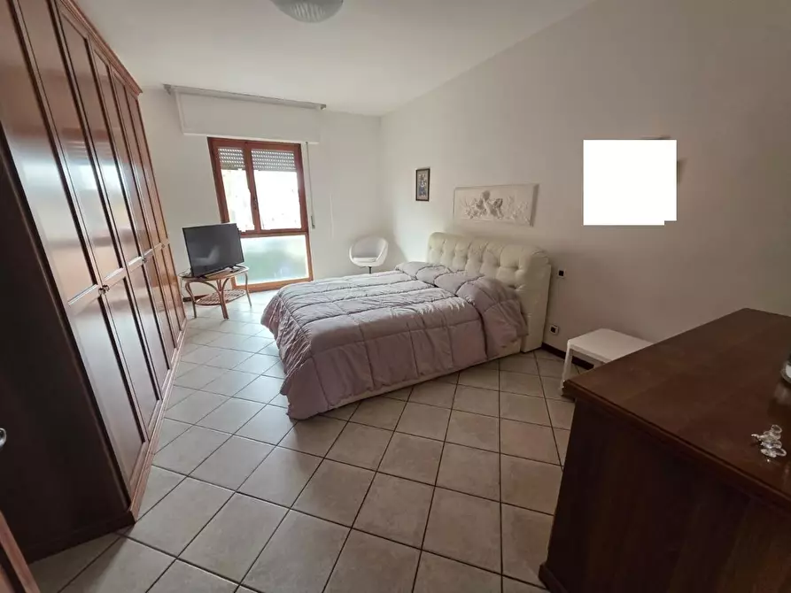 Immagine 20 di Appartamento in vendita  a Pontedera